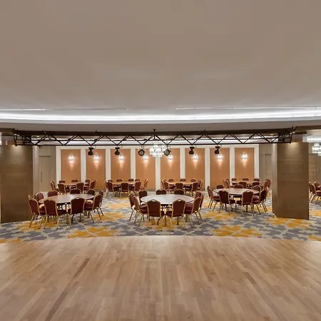 Hotel Seashell Vega Side